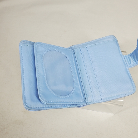 Women's Small Lt Blue Vegan Leather Bifold Snap Wallet ID Cards Coins Cash Bills - Picture 5 of 7